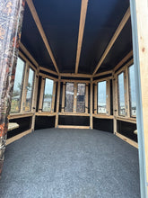 Load image into Gallery viewer, 6’ x 6’ Octagon Bow Hunter - Driftlesshuntingblinds