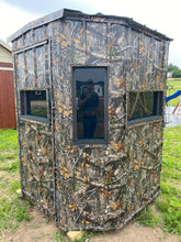 Load image into Gallery viewer, 6’X6’ Deluxe Octagon Hunting Blind - Driftlesshuntingblinds