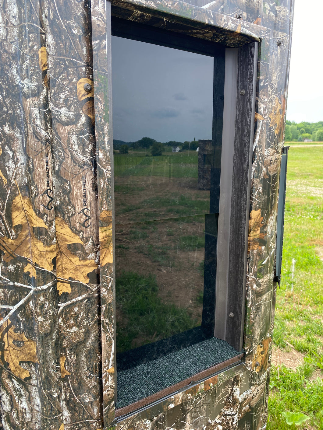 6’X6’ Deluxe Octagon Hunting Blind